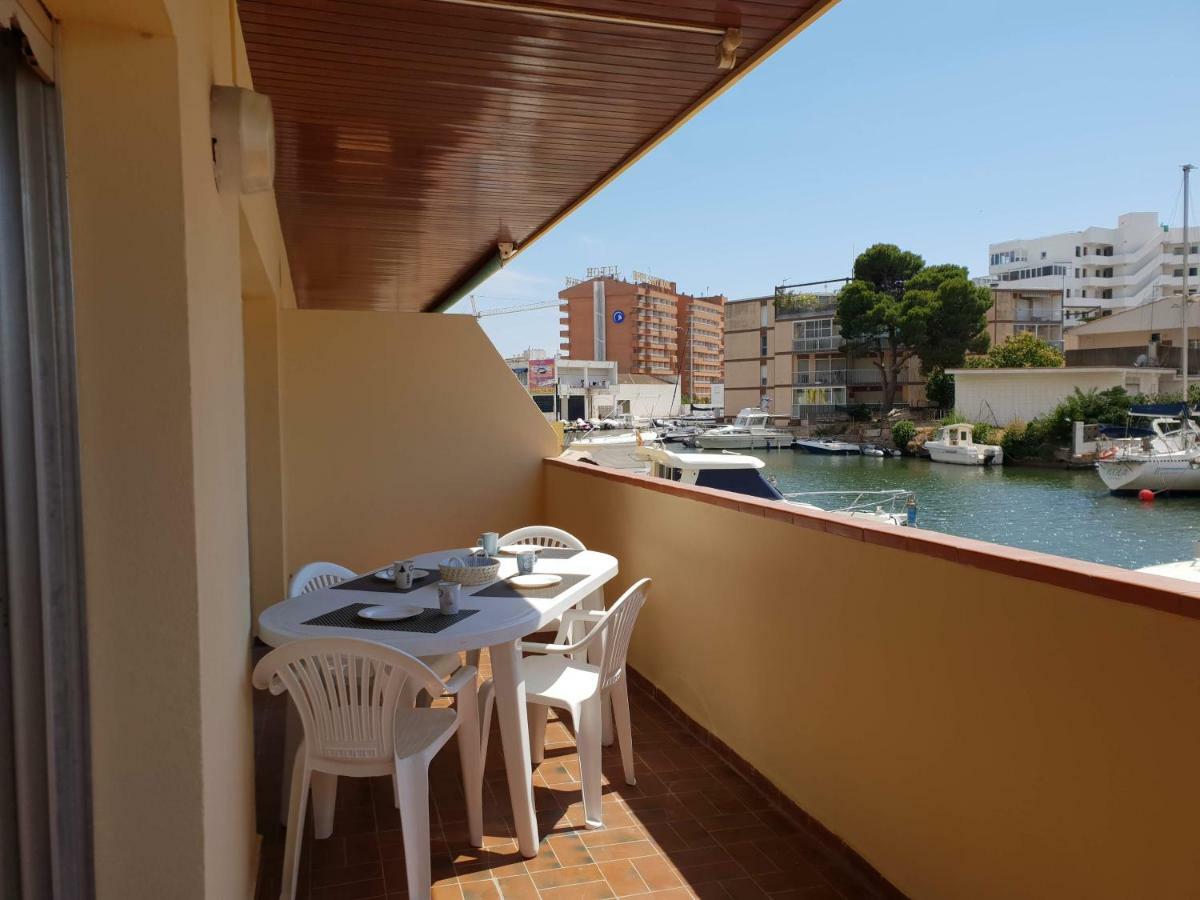 Puerto Simona 11A Apartment โรเซส ภายนอก รูปภาพ